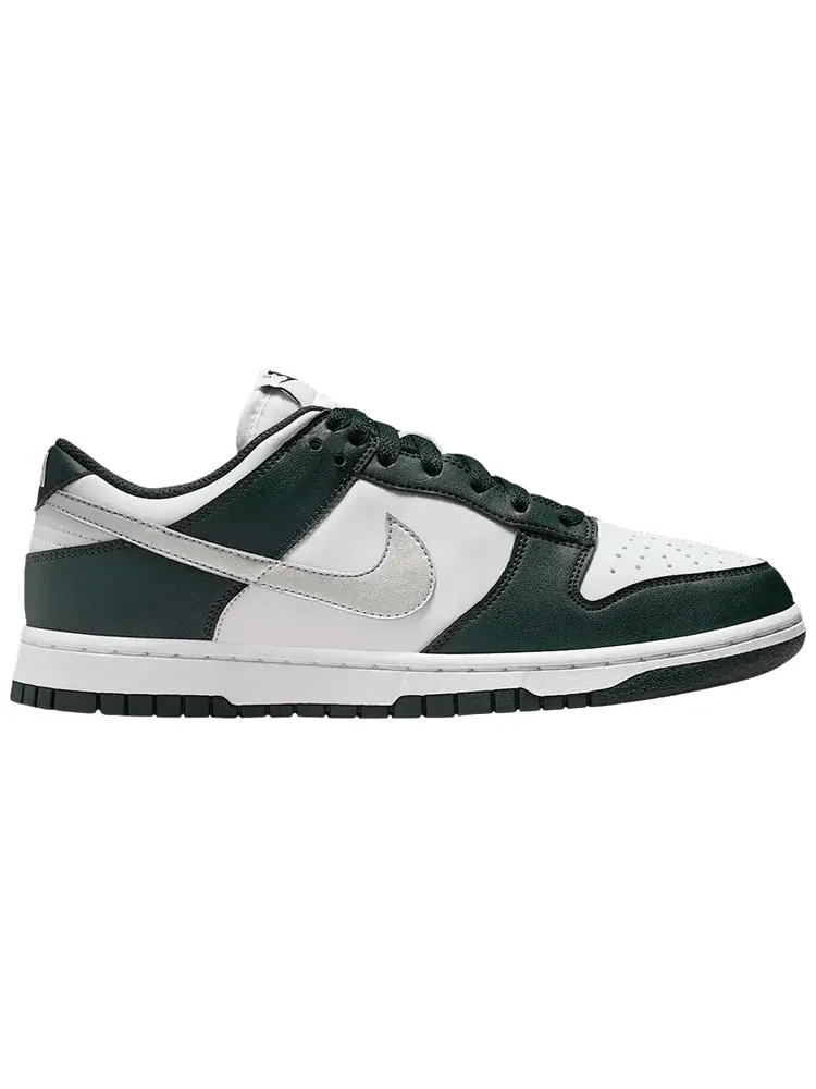 Кроссовки Nike Wmns Dunk Low — изображение 1 из 1, зеленый