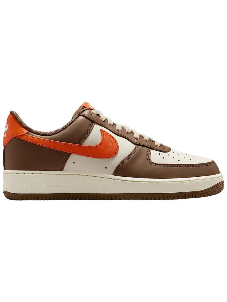 Кроссовки Nike Air Force 1Mosswood Brown/Coconut Milk/Campfire Orange' — изображение 1 из 1, черный