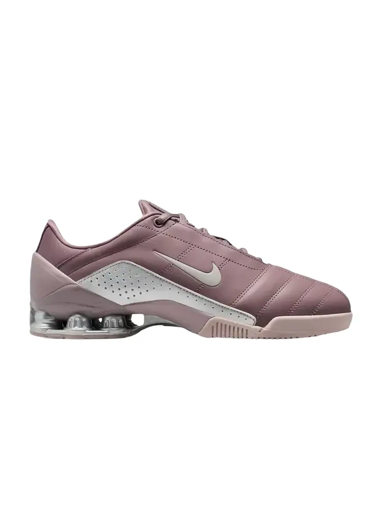 Nike Wmns Total 90 Shox Magia 'Taupe Grey Light Violet Ore' — изображение 1 из 1, фиолетовый