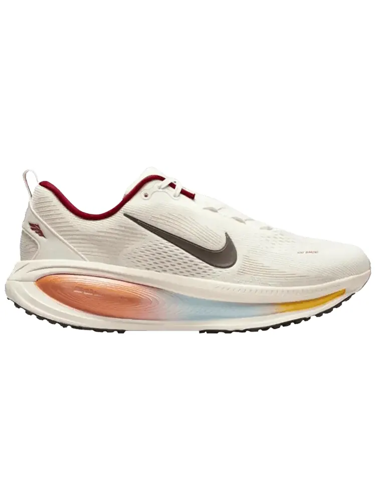 Кроссовки Nike Vomero 18 — изображение 1 из 1, бежевый
