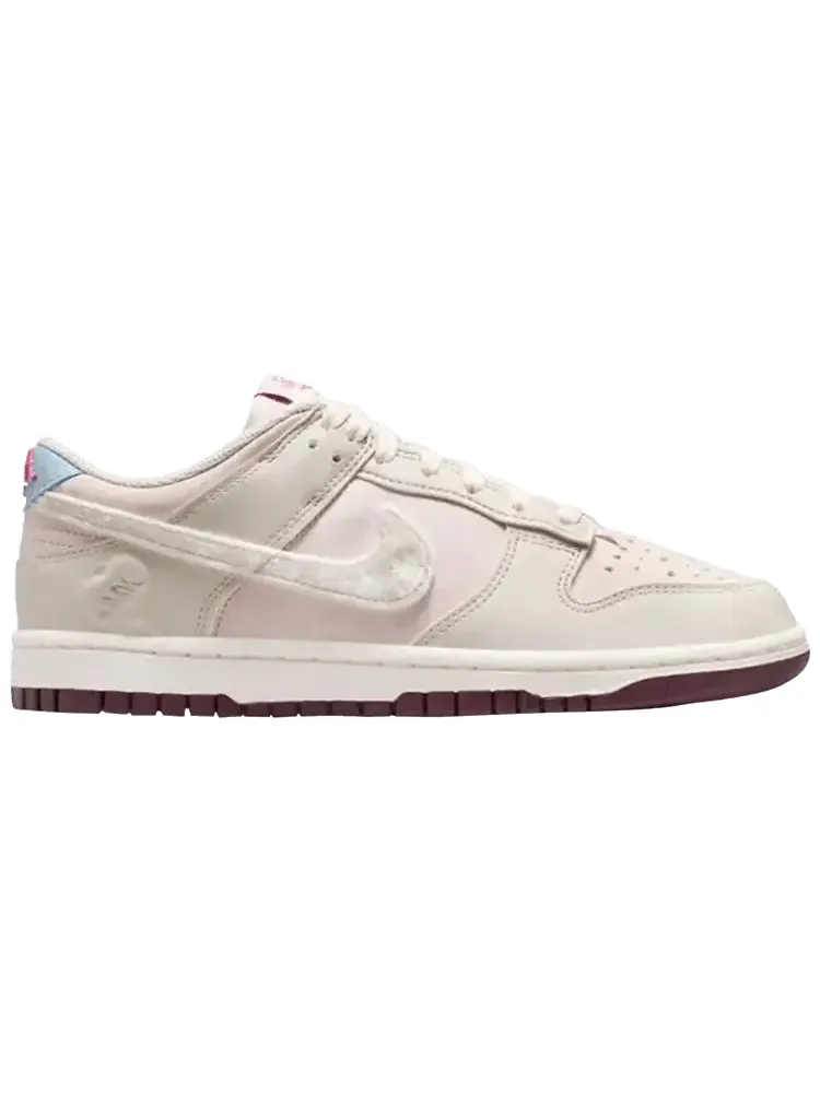 Кроссовки Nike Wmns Dunk Lows Day' 2026 — изображение 1 из 1, бежевый