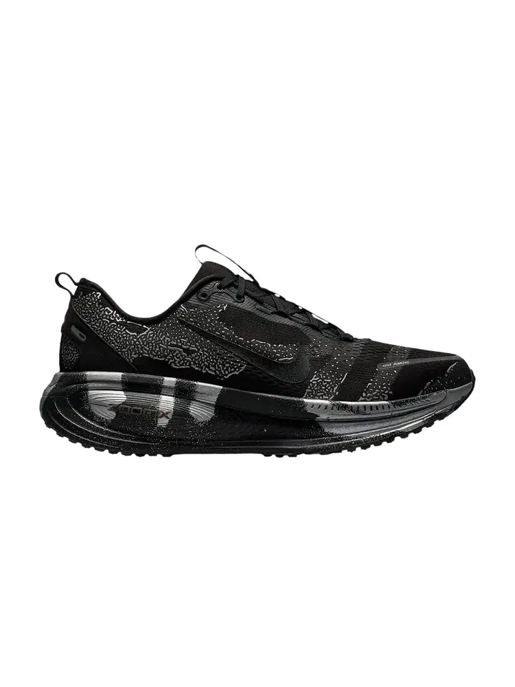 Кроссовки Nike Vomero 18 — изображение 1 из 1, серый