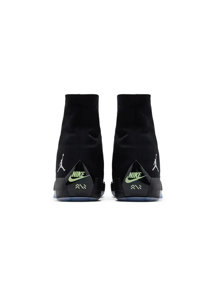 Кроссовки Air Jordan 4028 'Black Volt' — изображение 6 из 9, черный