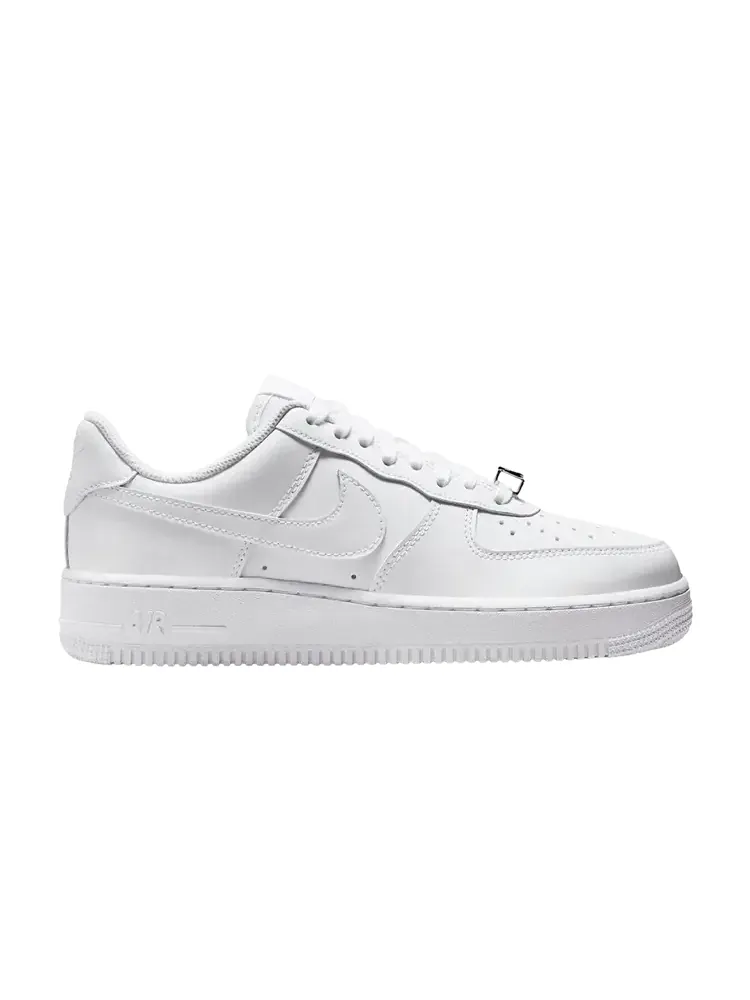 Кроссовки Nike Wmns Air Force 1 — изображение 1 из 1, белый
