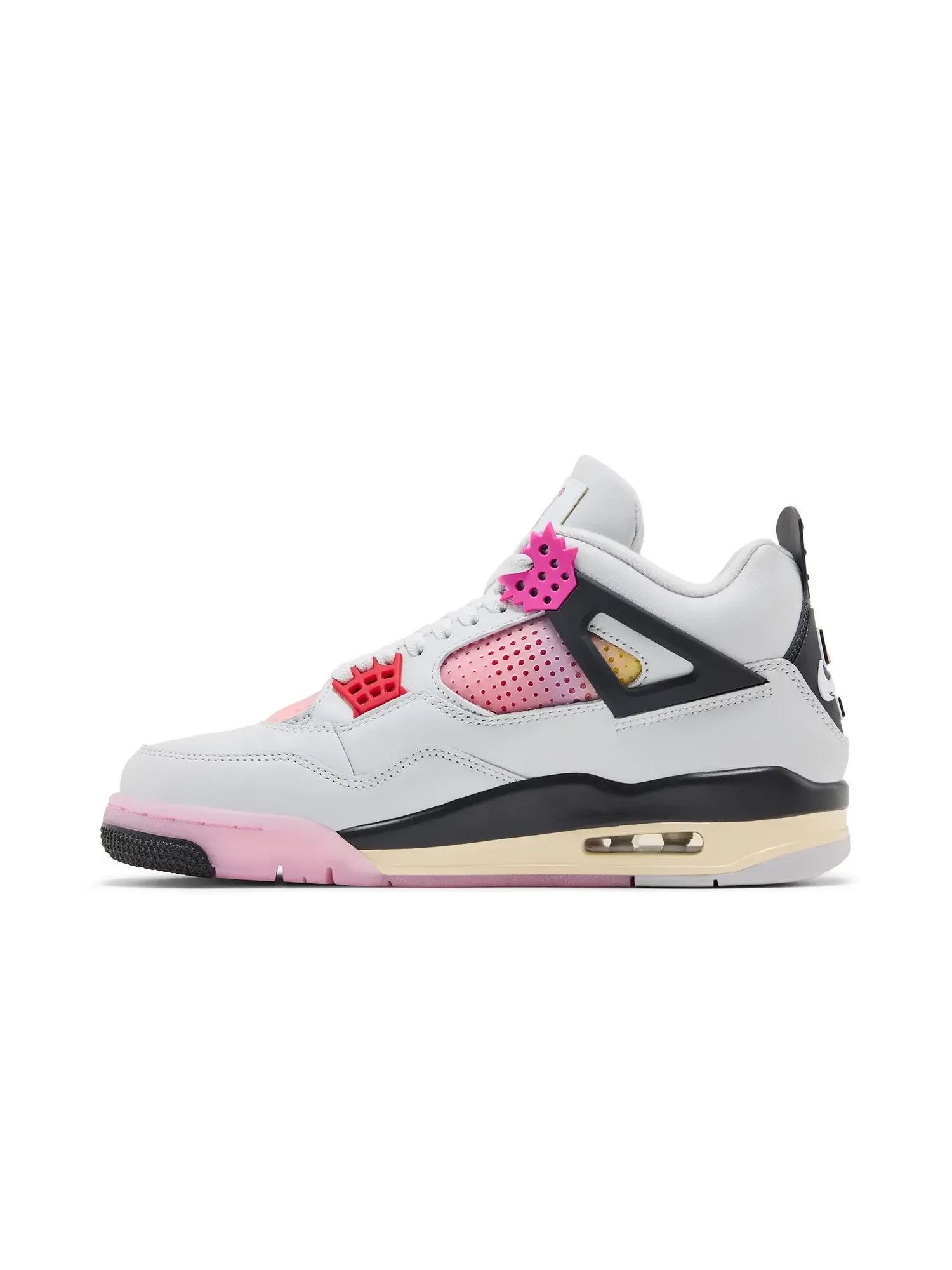 Кроссовки Air Jordan 4 Retro — изображение 3 из 10