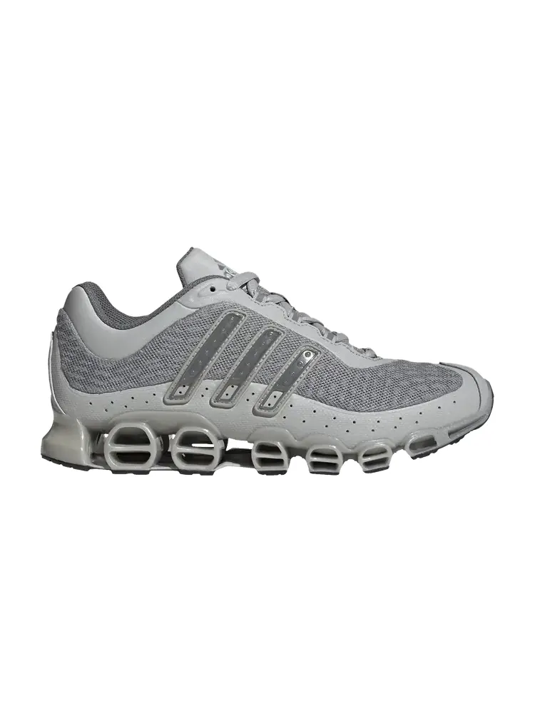 Кроссовки a3 Megaride 'Triple Grey' — изображение 1 из 1, серый