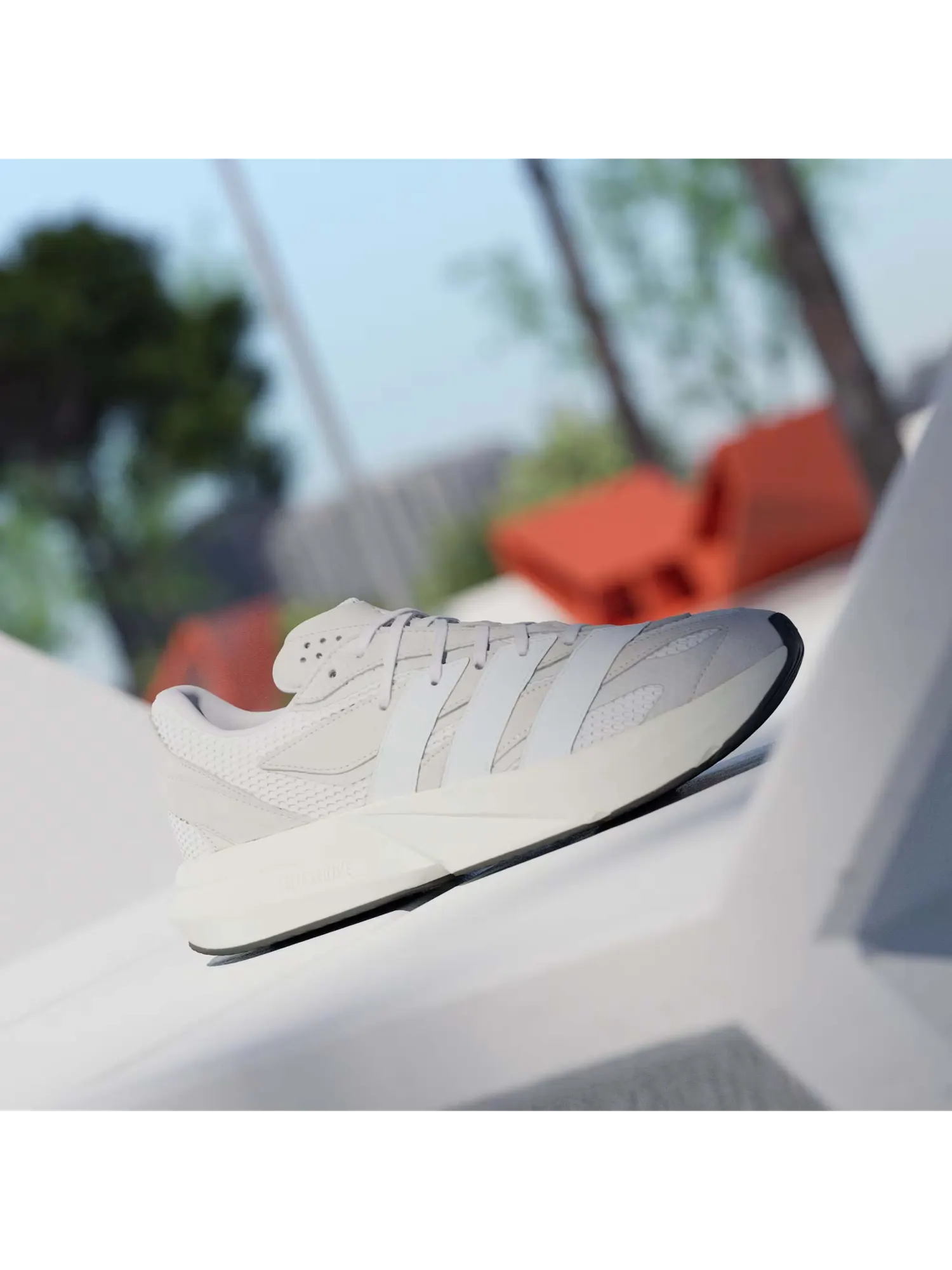 Кроссовки Adidas Lightblaze — изображение 3 из 8, серо-бежевый/белый