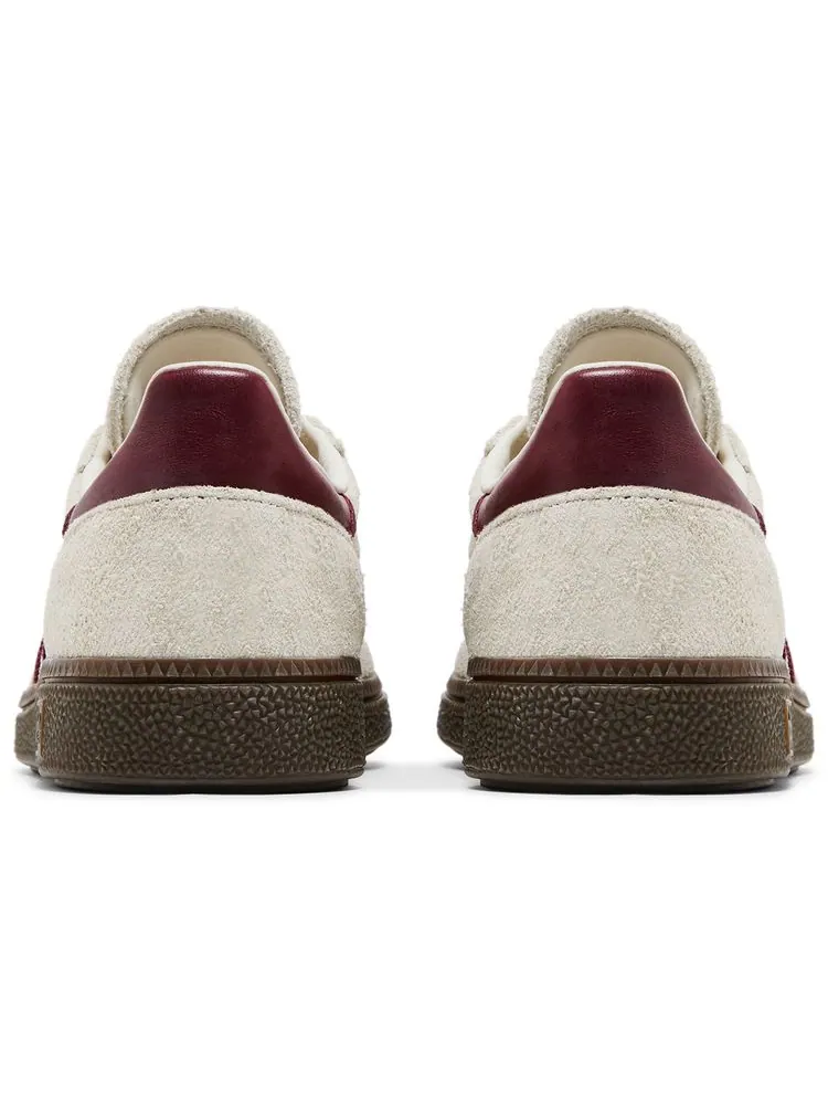 Кроссовки adidas Wmns Handball Spezial 'Off White Collegiate Burgundy' — изображение 6 из 8, бежевый
