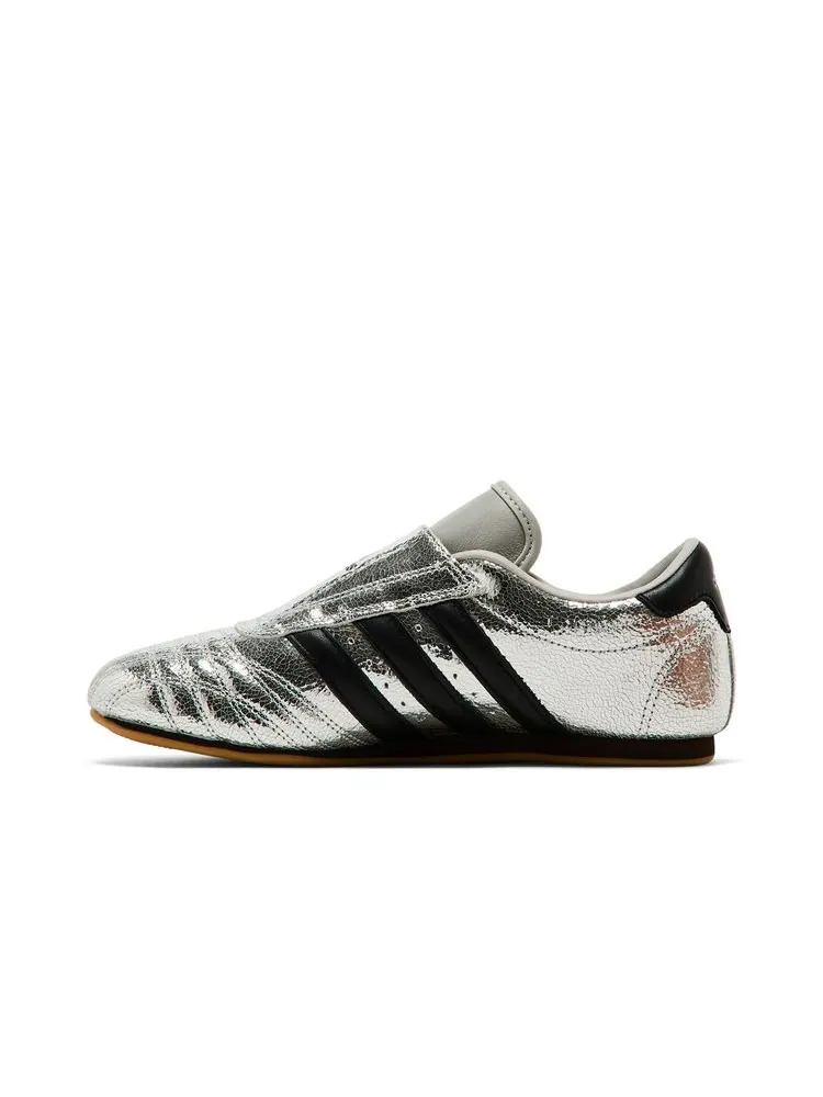 Кроссовки adidas Wmns Taekwondo Silver Metallic Black — изображение 3 из 6