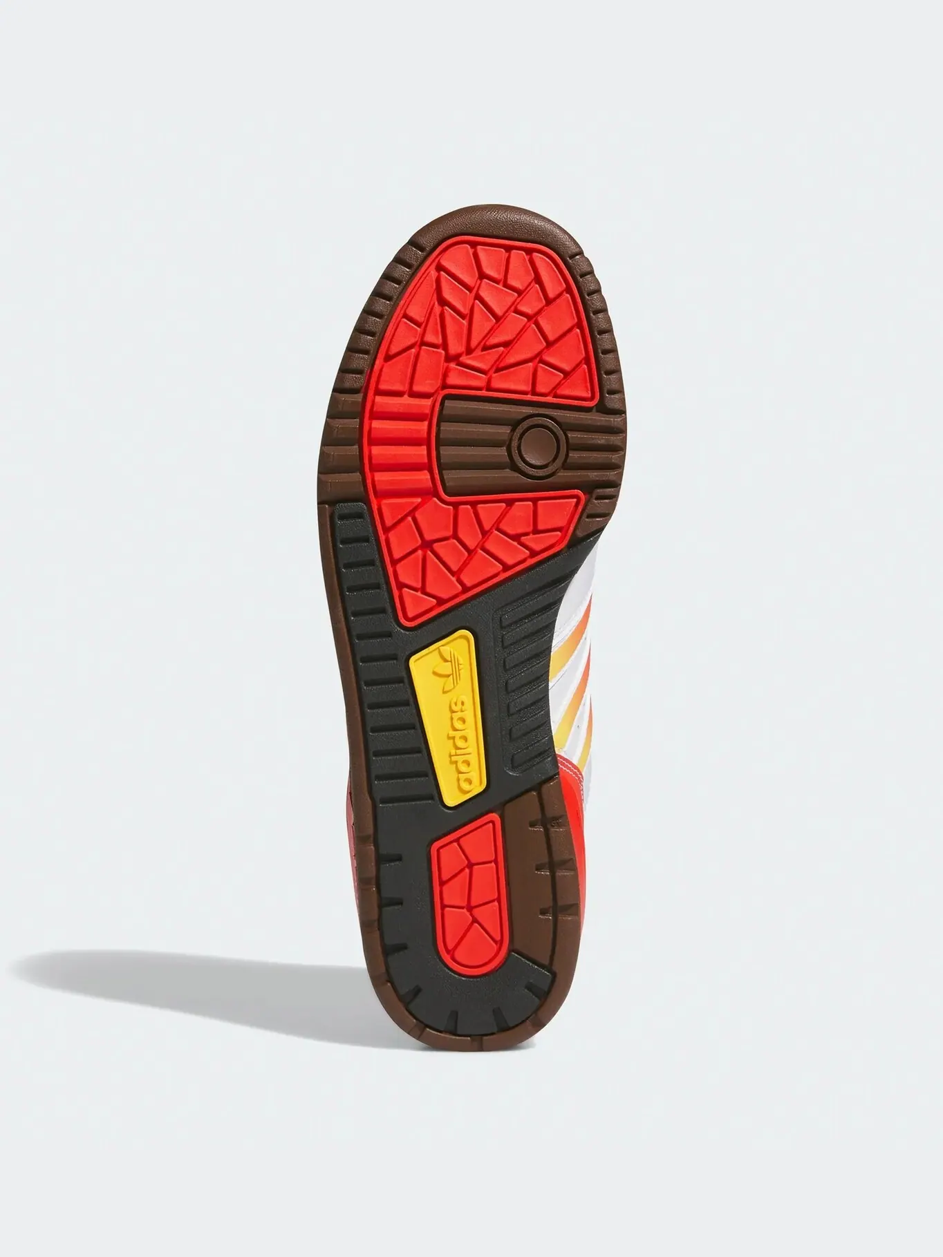 Кроссовки Adidas Rivalry Low x Demon Slayer: Пламенный Хашира Рэнгоку — изображение 4 из 10, белый