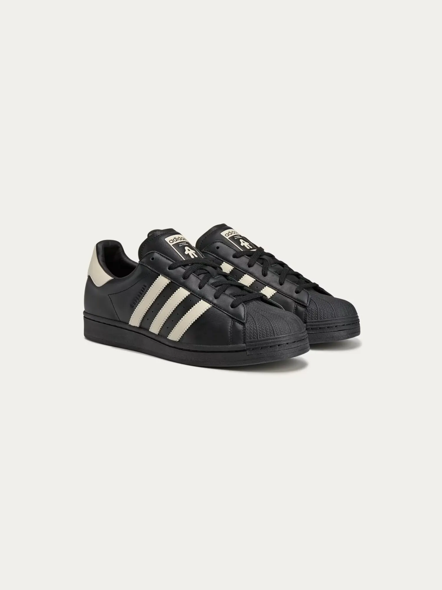 Кроссовки унисекс Adidas by Avavav Superfinger Superstar — изображение 5 из 11, черный/кремовый