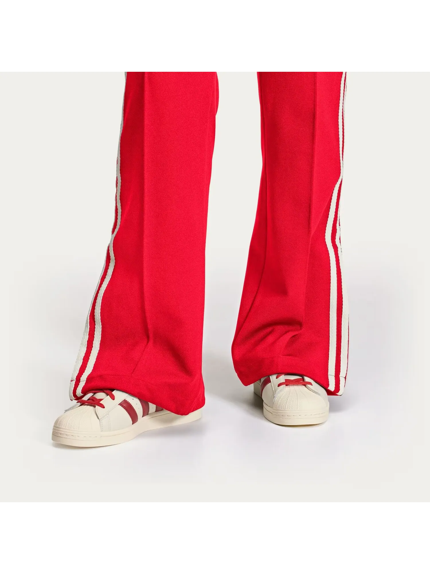Кроссовки унисекс Adidas x Avavav Superfinger Superstar — изображение 3 из 11, красный/кремовый