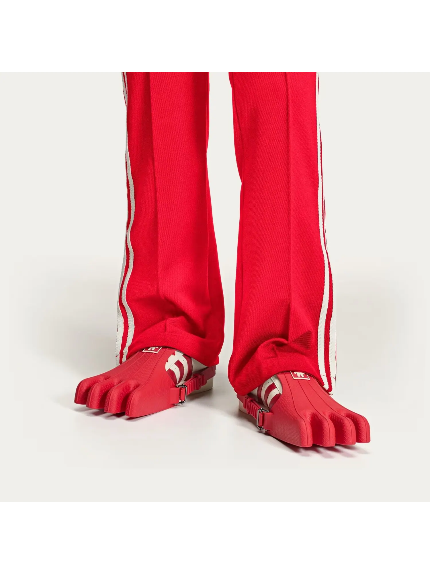 Кроссовки унисекс Adidas x Avavav Superfinger Superstar — изображение 4 из 11, красный/кремовый