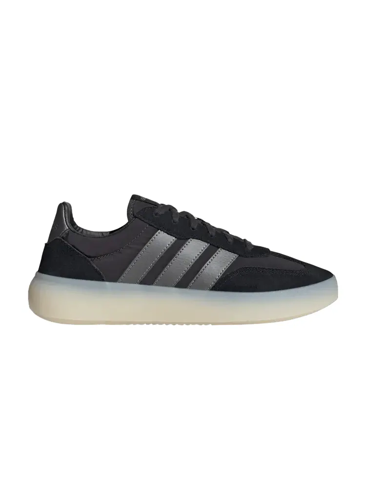 Кроссовки adidas Wmns Barreda Decode Black Iron Metallic — изображение 1 из 1, черный металлик