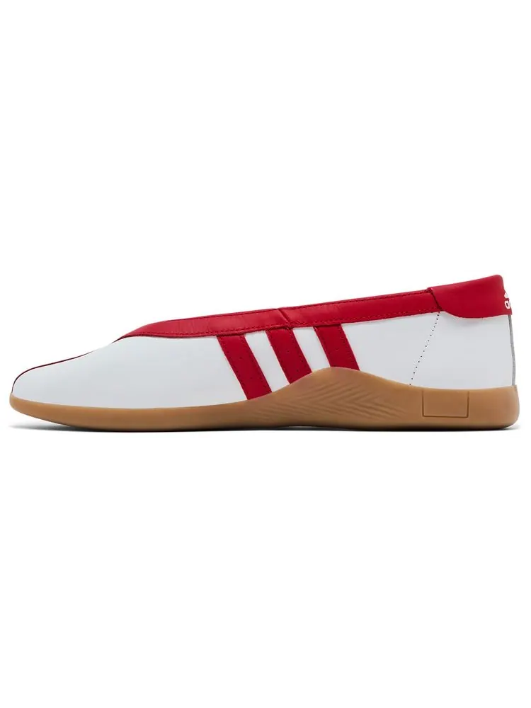 Кроссовки adidas Wmns Taekwondo Mei 'White Scarlet Gum' — изображение 3 из 8, белый