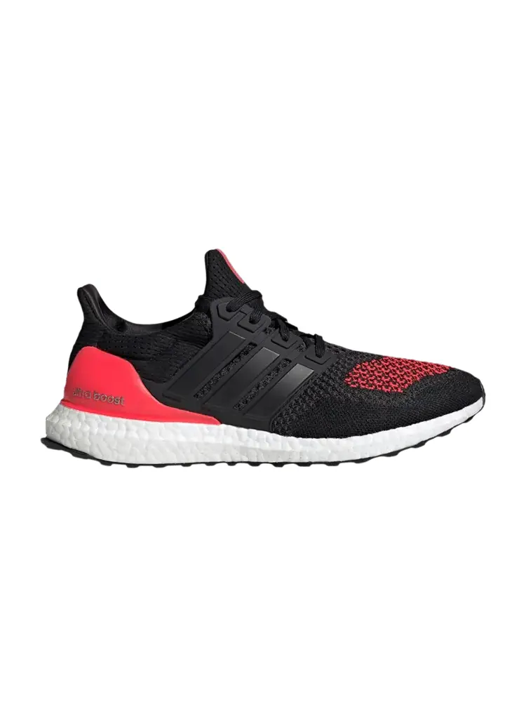 Кроссовки adidas UltraBoost 1.0 Black Lucid Red — изображение 1 из 1, черный красный