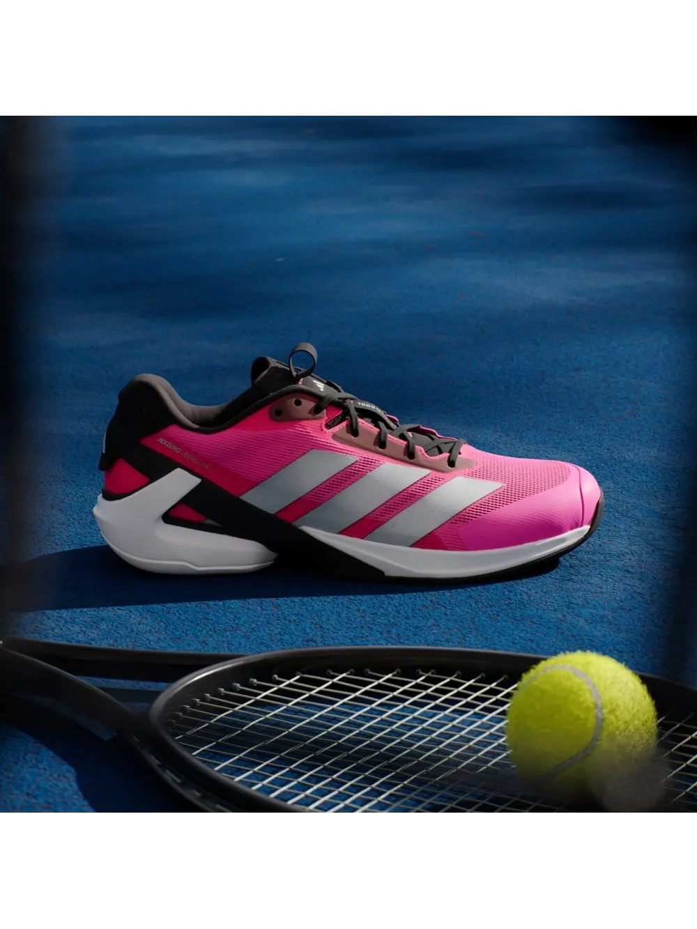 Кроссовки Adidas Adizero Ubersonic 5 Tennis JQ2901 — изображение 2 из 10