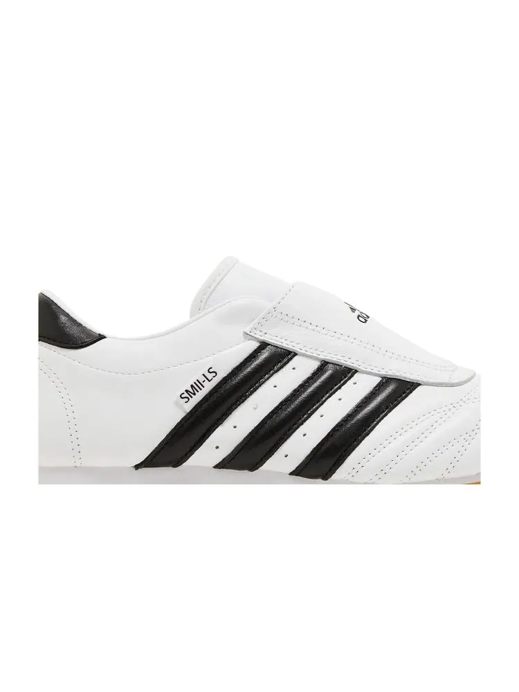 Кроссовки Wmns Taekwondo 'White Black Gum' — изображение 2 из 8, белый черный
