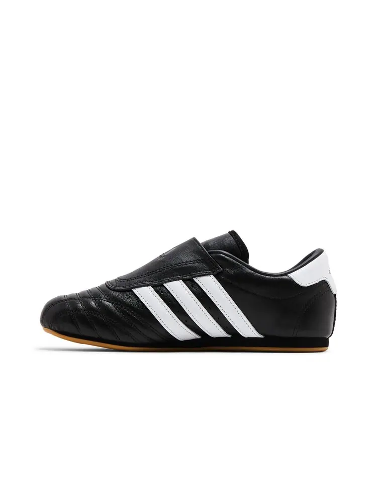 Кроссовки Wmns Taekwondo 'Black White Gum' — изображение 3 из 8, черный белый