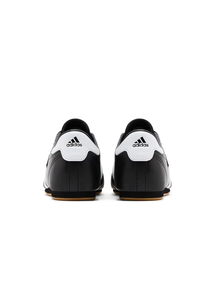 Кроссовки Wmns Taekwondo 'Black White Gum' — изображение 6 из 8, черный белый