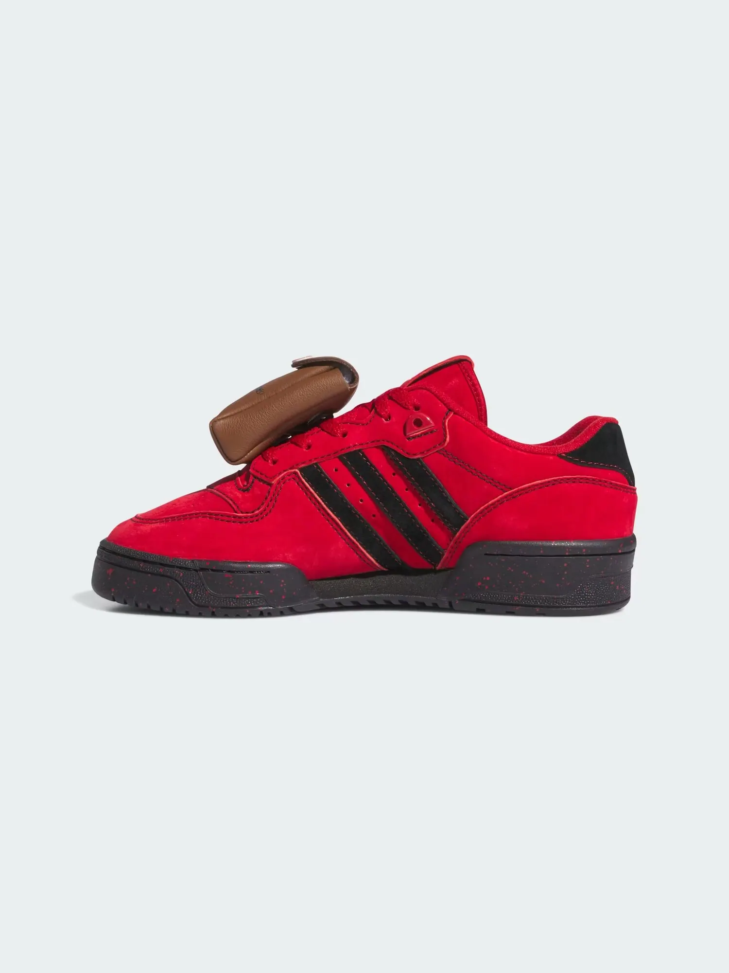 Кроссовки Adidas Rivalry Low x Marvel 'Deadpool' — изображение 6 из 8, красный