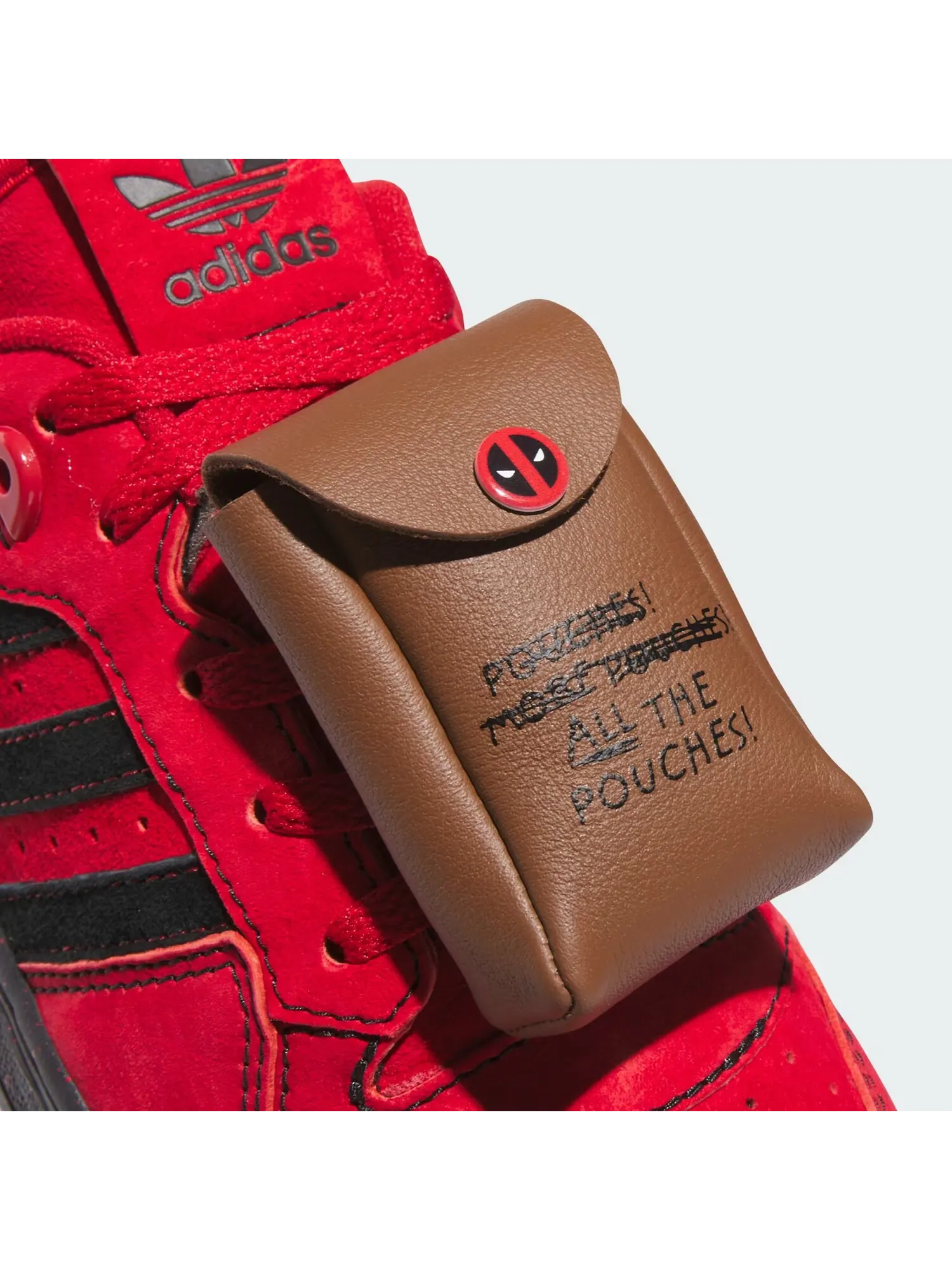 Кроссовки Adidas Rivalry Low x Marvel 'Deadpool' — изображение 7 из 8, красный