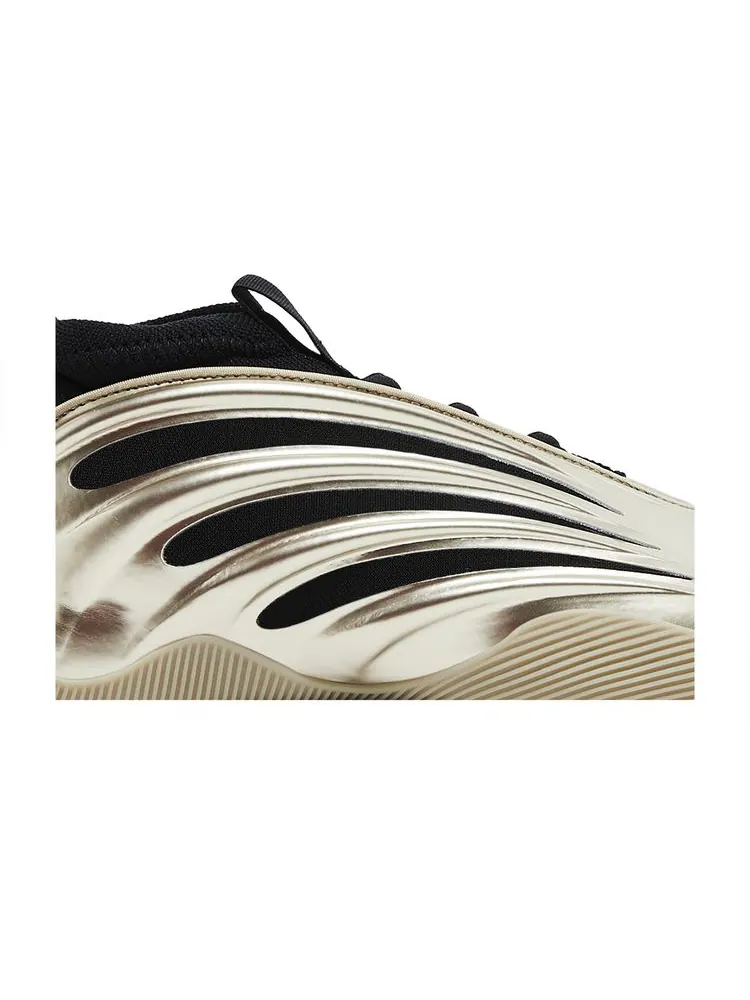 Кроссовки Harden Vol. 9 'Cyber Metallic' — изображение 2 из 8, серебристый