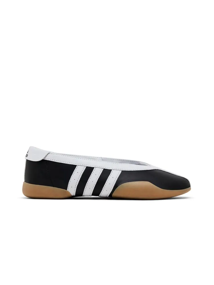 Кроссовки Wmns Taekwondo Mei Ballet 'Black White Gum' — изображение 1 из 8, черный белый