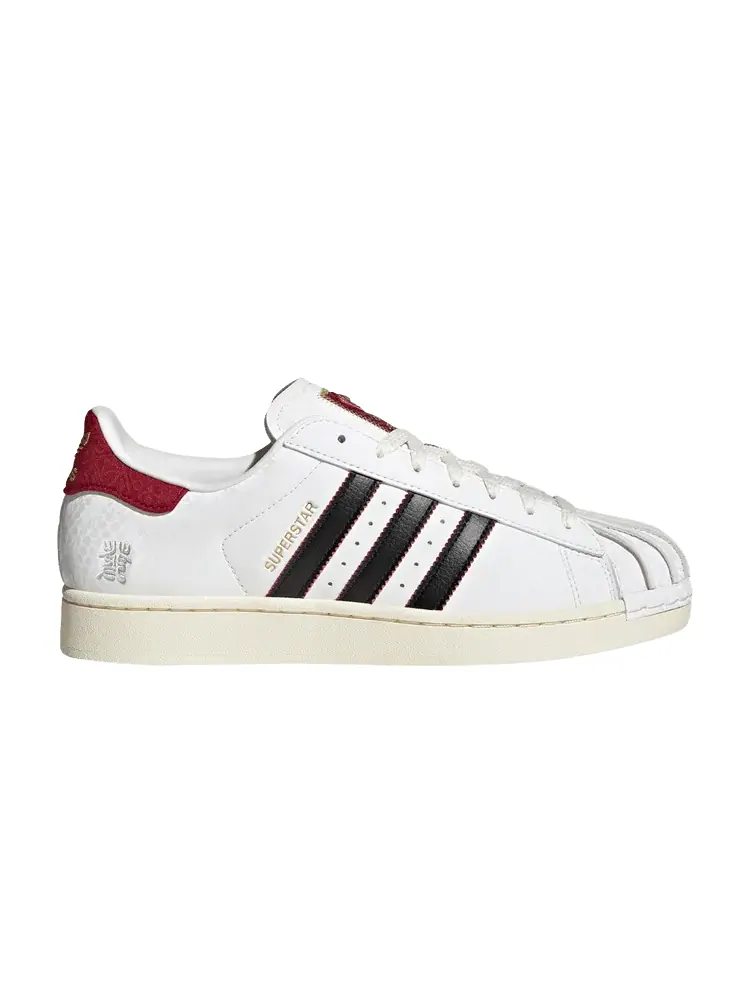 Кроссовки adidas Superstar 'Year of the Snake' — изображение 1 из 1, белый/черный