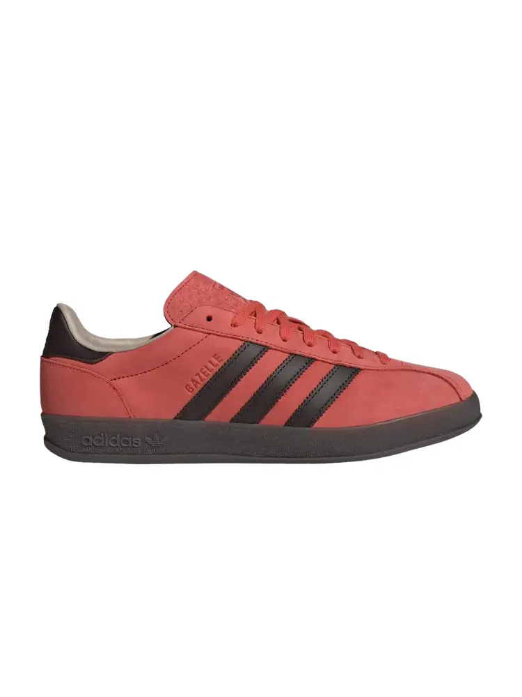 Кроссовки Adidas Gazelle Indoor Pro 'Crew Red Charcoal' — изображение 1 из 1, красный