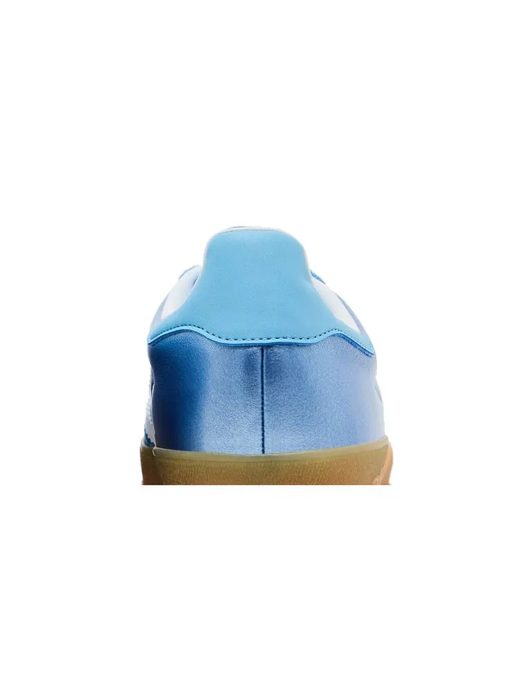 Кроссовки adidas Wmns Gazelle Indoor 'Blue Metallic Gum' — изображение 8 из 9, синий/белый