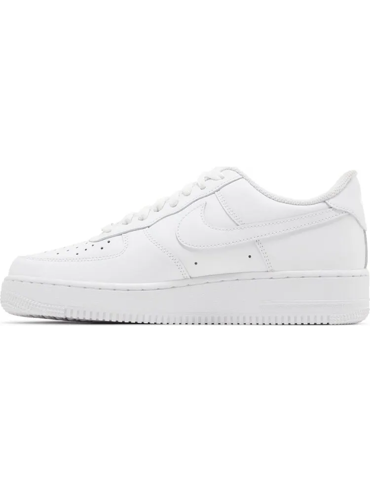 Кроссовки KAWS x Sky High Farm Workwear x Air Force 1 'White' — изображение 3 из 4, белый