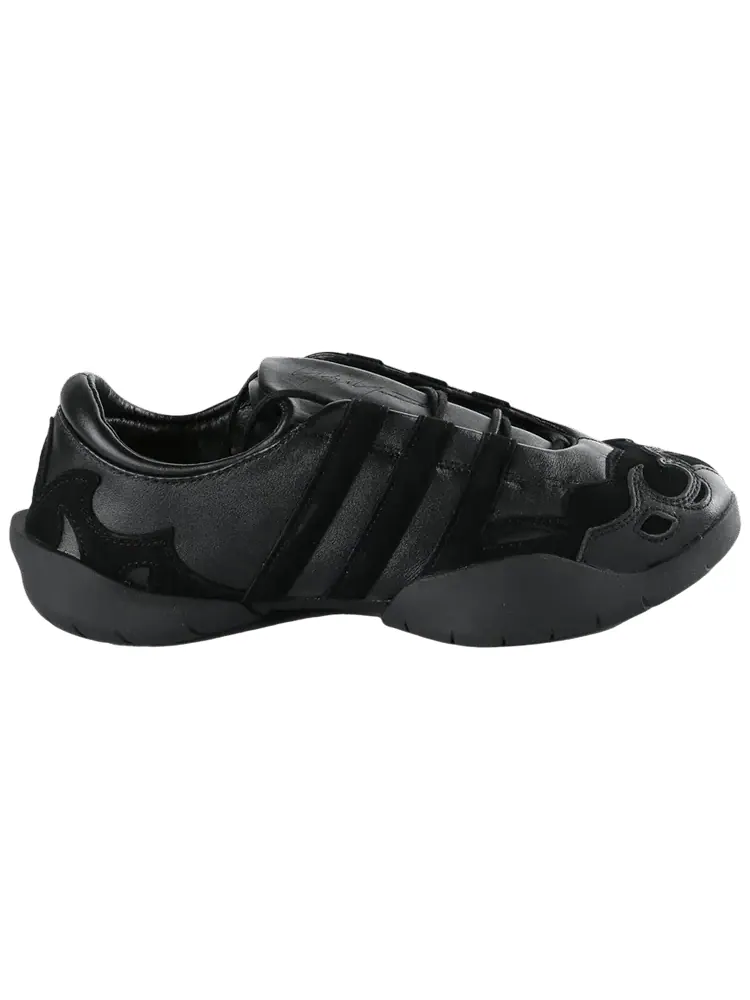 Кроссовки Adidas Y-3 Regu 2002 — изображение 1 из 1, черный