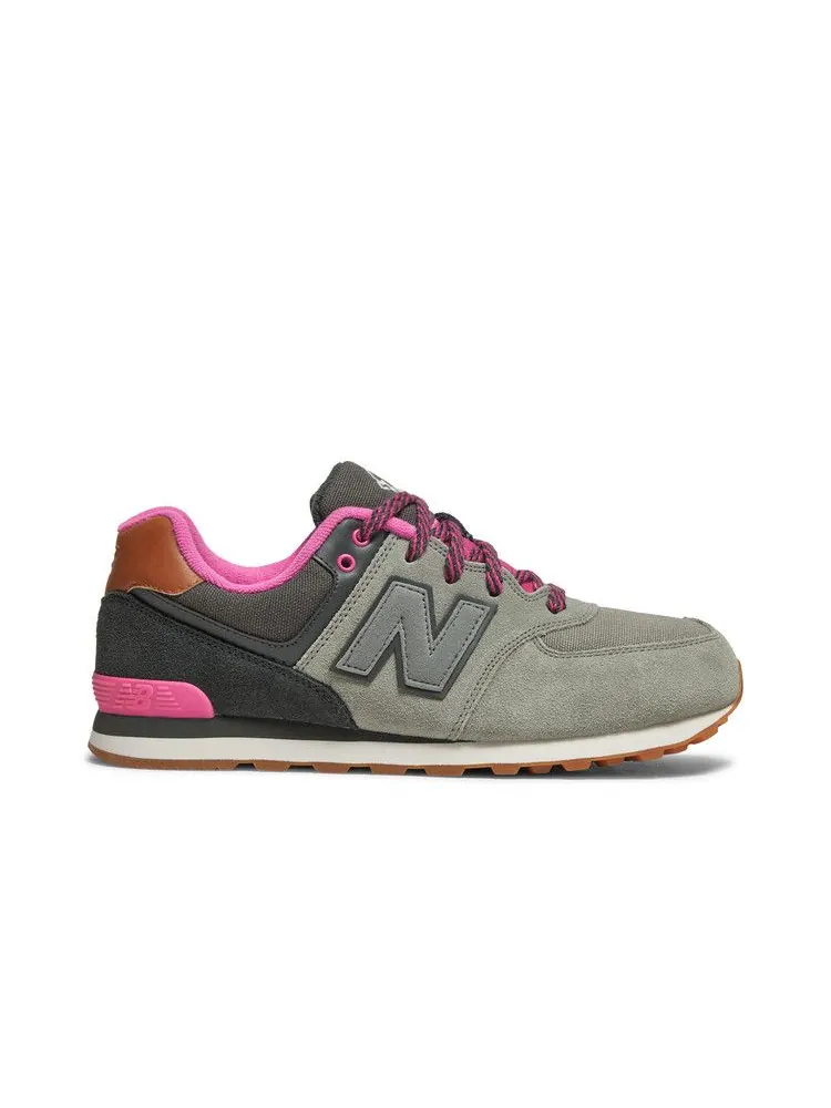 Кроссовки New Balance 574 Big Kid 'Collegiate Pack - Light Grey Pink' — изображение 2 из 9