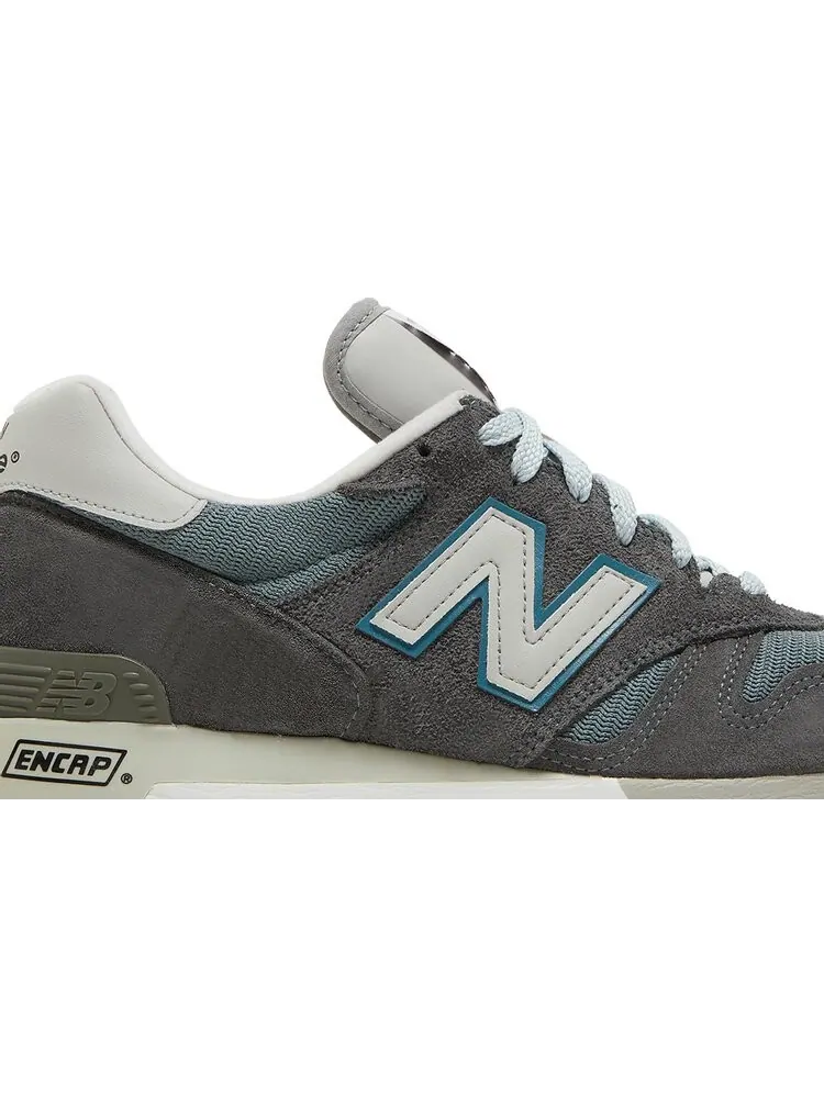 Кроссовки New Balance 1300 'Charcoal Grey' — изображение 2 из 8, серый