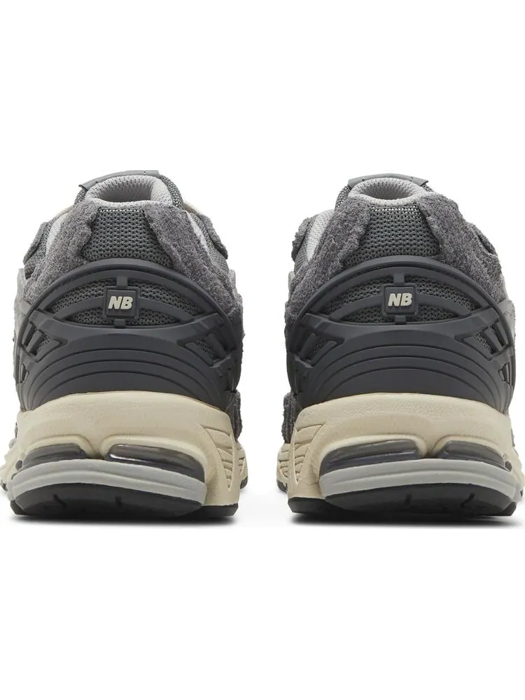 Кроссовки New Balance 1906D Protection Pack «Castlerock» — изображение 7 из 9, серый