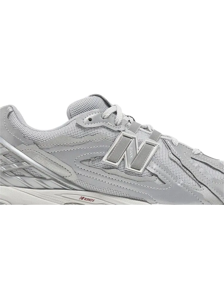 Кроссовки New Balance 1906D 'Protection Pack - Silver Metallic' — изображение 3 из 8, серебряный