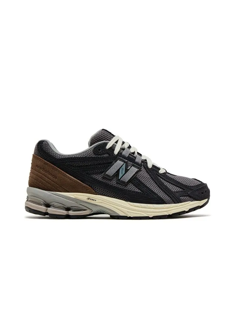 Кроссовки New Balance 1906F 'Phantom Dark Mushroom' — изображение 2 из 9, коричневый