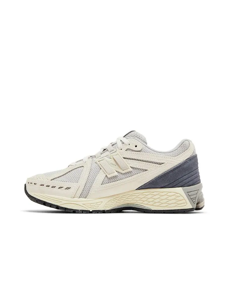 Кроссовки New Balance 1906F 'Linen Moonrock' — изображение 4 из 9, темный серый