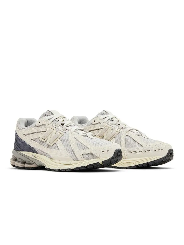 Кроссовки New Balance 1906F 'Linen Moonrock' — изображение 9 из 9, темный серый