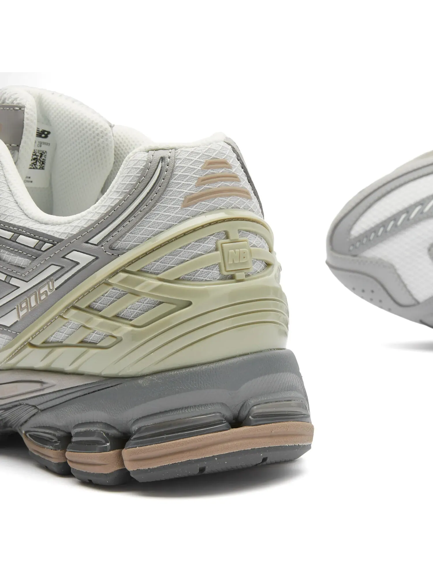 Кроссовки New Balance M1906 — изображение 4 из 5, серый