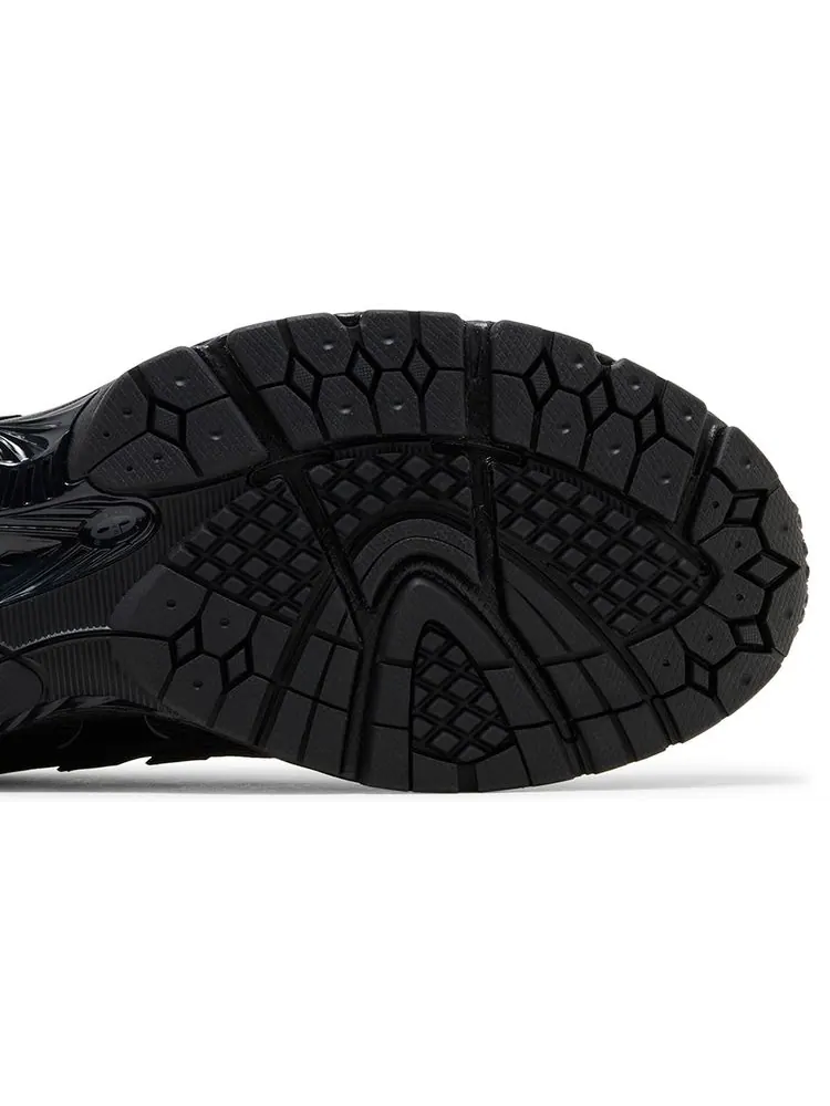 Кроссовки New Balance 1906U 'Triple Black' — изображение 5 из 8, черный