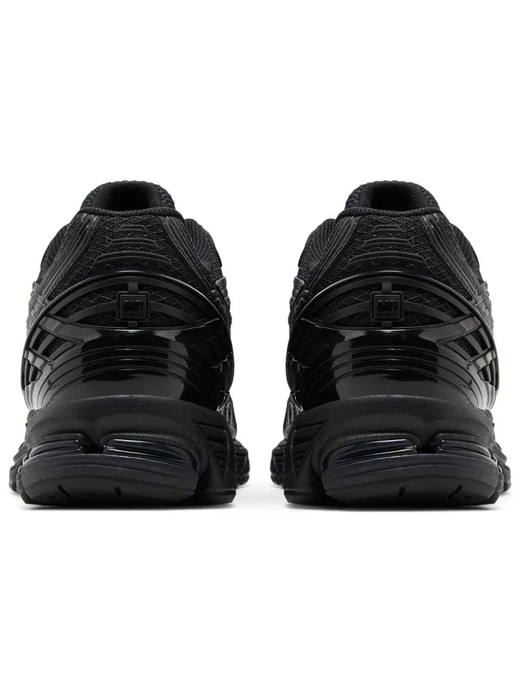 Кроссовки New Balance 1906U 'Triple Black' — изображение 6 из 8, черный