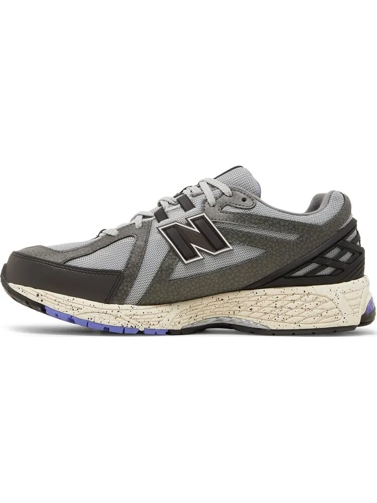Кроссовки New Balance atmos x 1906R 'Tokyo Dimension' — изображение 3 из 8, серый