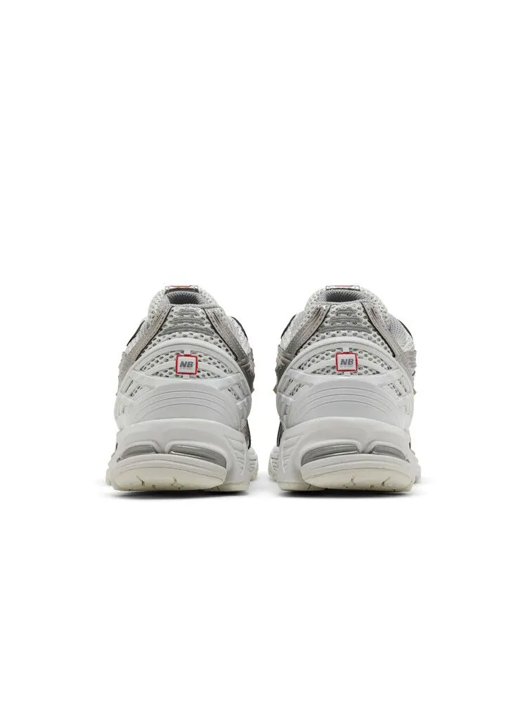 Кроссовки New Balance 1906R 'Silver' — изображение 7 из 9, серебристый/белый