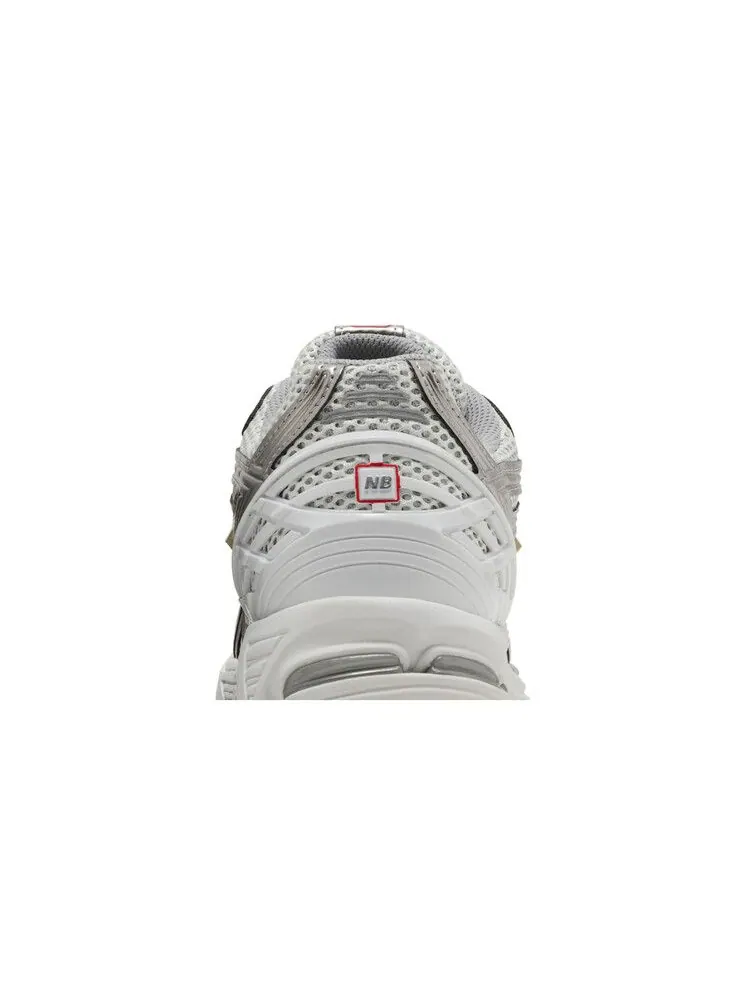 Кроссовки New Balance 1906R 'Silver' — изображение 8 из 9, серебристый/белый