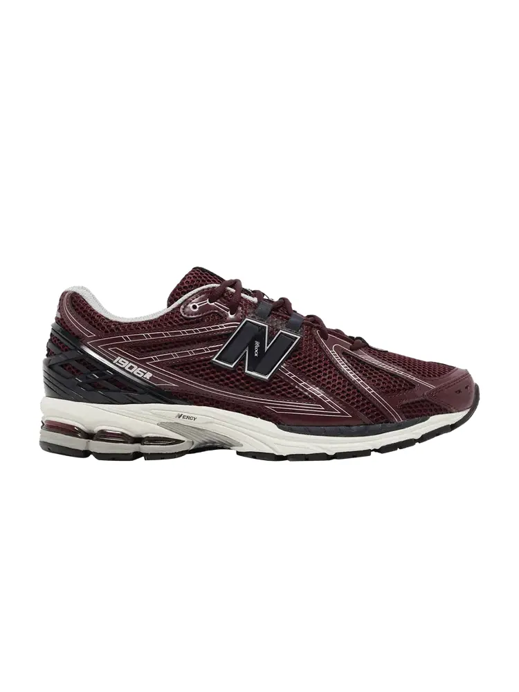 Кроссовки New Balance 1906R 'Burgundy' — изображение 1 из 9, бордовый/белый