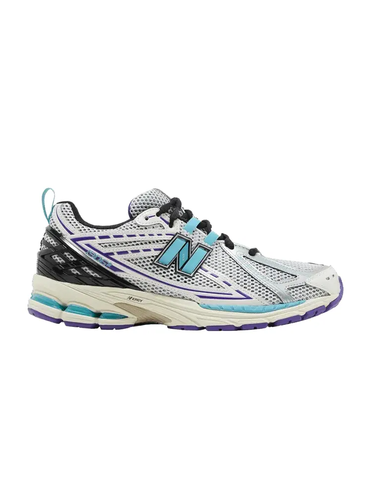 Кроссовки New Balance 1906R 'Hornets' — изображение 1 из 9, белый/синий/фиолетовый
