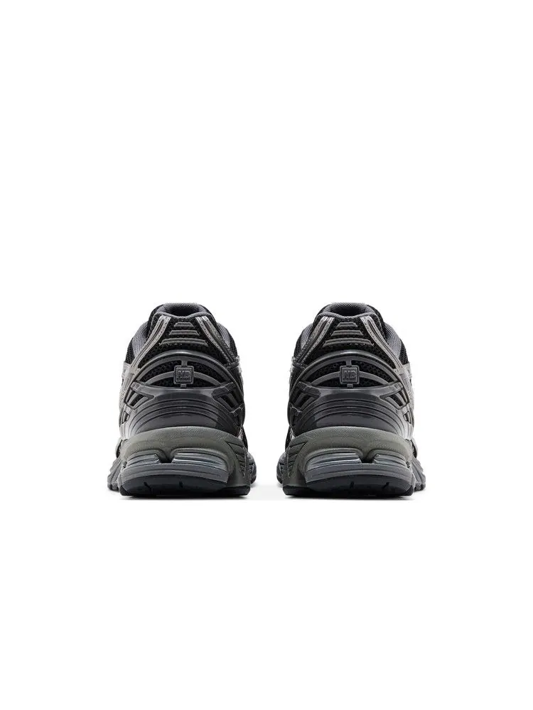 Кроссовки New Balance 1906R 'Black Silver' — изображение 7 из 9, черный/серебристый