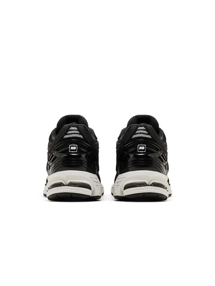 Кроссовки New Balance 1906R 'Black White' — изображение 7 из 9, черный/белый